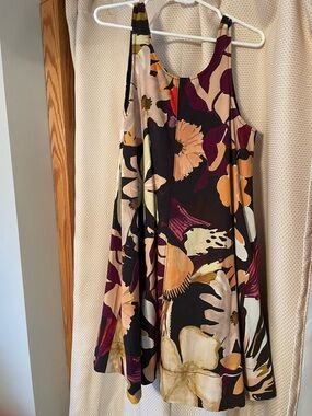 Maeve Floral Shift Dress with Bold Floral Print